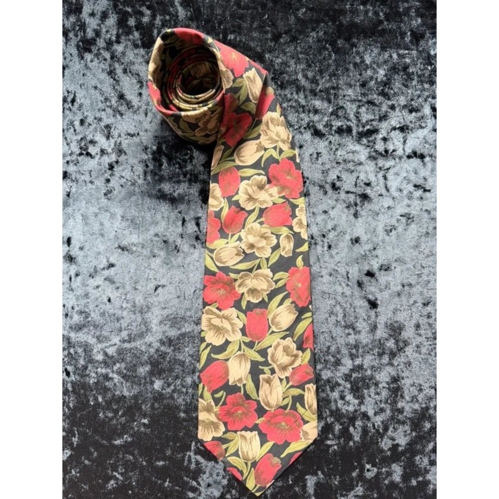 Vintage Tango by Max Raab Floral Tie 100% Cotton Made USA Black Red 3.5"